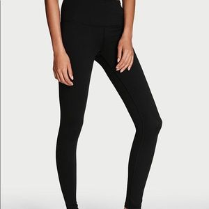 Victoria’s Secret Knockout Sport Leggings